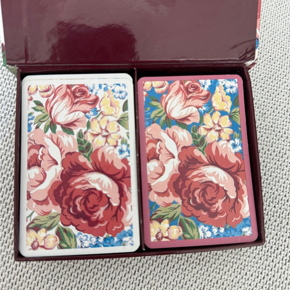 Vintage playing cards floral in box 2 decks by Avon 1994